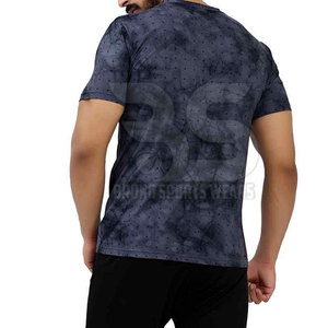 Everyday Active <b>Men</b> T-Shirts With <b>Stretch</b> Fabric Soft Feel And Modern Cut Ideal For Sport And Street Fashion - Product Image 2