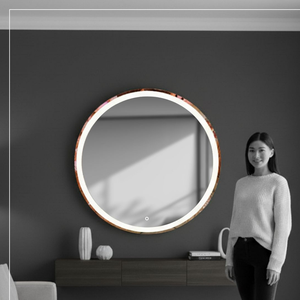 Minimaliste et nécessitant peu d'entretien, ce miroir à cadre S S PVD est l'expression ultime de l'art fonctionnel et du design contemporain. - Product Image 4