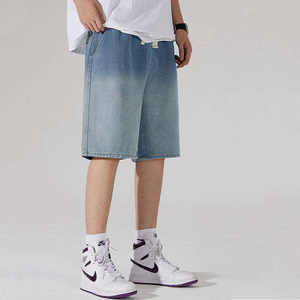 Shorts en jean pour hommes, style streetwear, personnalisés, délavés vintage, teints, à ourlet brut, coupe baggy, par un fabricant de denim - Product Image 2