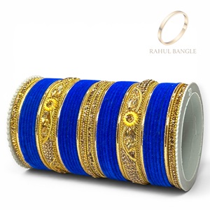 Hot Selling Gold Plated Blue Bridal Jewellery Bangles Set with Blue Velvet Bangles Wholesale Price for Women - Product Image 2
