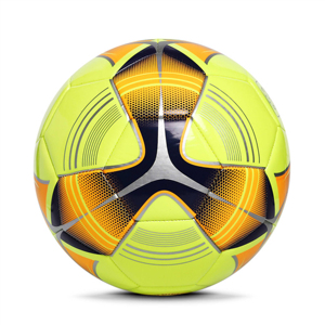 Ballon de football léger, durable et écologique à prix avantageux pour l'entraînement sportif professionnel des jeunes, avec design personnalisé - Product Image 4