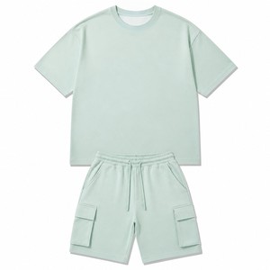 Conjunto Deportivo Informal Unisex Talla Grande Verde Menta, Camiseta de Manga Corta, Pantalones Cortos Cargo, Transpirable, Ligero, Cuello Redondo, Corte Regular - Product Image 1