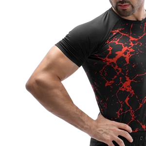 Camiseta de compresión de manga corta para hombre con estampado craquelado, cuello redondo, ajuste ceñido, secado rápido, protección contra erupciones, logotipo personalizado, OEM, marca privada, fabricante al por mayor - Product Image 6
