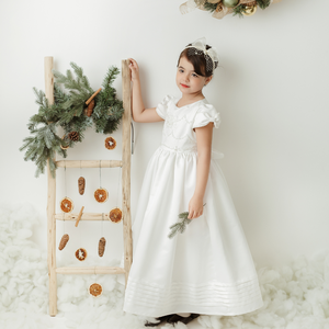 เสื้อผ้าเด็กชุดคริสต์มาสชุดราตรีเด็กผู้หญิงชุดเดรสสีขาวปักลายดอกไม้สำหรับงานปาร์ตี้ในโอกาสต่างๆ - Product Image 1