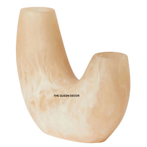 Vase décoratif nautique en corne de cerf authentique sculptée style ange, artisanat naturel avec support métallique - Product Image 1