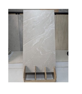 กระเบื้องปูพื้นและผนังลาย Carrara สีขาว ขนาด 600x1200 มม. สไตล์โมเดิร์น ซาตัวริโอ หรูหรา เงา ผิวเคลือบพอร์ซเลน กันลื่น เหมาะสำหรับห้องน้ำ ห้องนั่งเล่น สไตล์ฟาร์มเฮาส์ ขายส่ง - Product Image 5