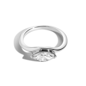 แหวนหมั้น/สินค้า/แหวนรูปทรงมาควิส - Product Image 2