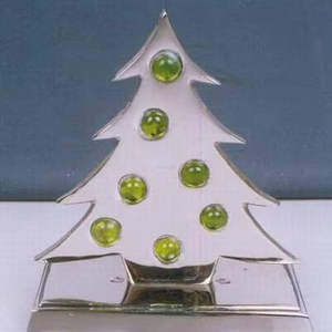 Support de chaussettes de Noël en métal aluminium, design moderne et élégant, en forme de sapin vert, écologique, pour décoration murale festive sur cheminée - Product Image 6