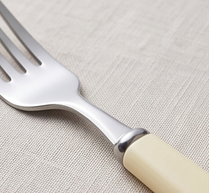 Vintage Stainless Steel Cutlery Set With Cream <b>Plastic</b> Handles <b>Mirror</b> Polish Dishwasher Safe Fork Knife Spoons - Product Image 2