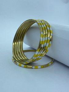 <b>Resin</b> Bangle Woman Dry Flower Transparent <b>Resin</b> Bangle With Brass Strip Ladies Bracelet From Tradnary - Product Image 2