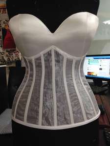 Corset Vintage Femme Overbust Sexy en Cuir Écologique Respirant pour Grandes Tailles, Effet Amincissant et Contrôle Moyen du Ventre - Product Image 5