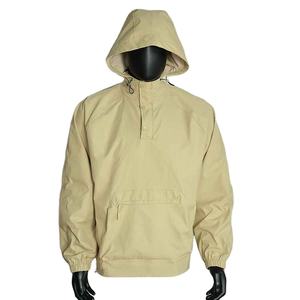 Cortavientos para Todo Clima Diseñado para Afrontar Cambios Climáticos Mientras Mantiene la Comodidad y la Durabilidad - Product Image 3