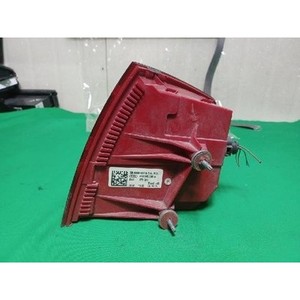 ไฟท้ายด้านนอกซ้าย A8 D3 ปี 2007-2010 มือสอง ของแท้ รุ่น 4E0945095H - Product Image 2
