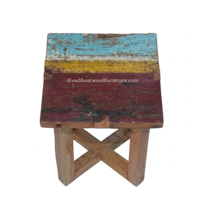 Taburete Cuadrado de Madera de Barco Reciclada Sostenible con Diseño de Patas en X, Muebles de Madera de Bali Ecológicos para Interiores y Exteriores - Product Image 4