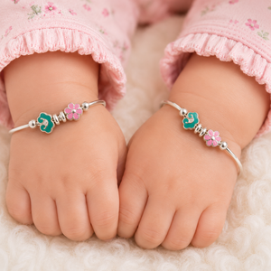 Pulsera Abierta de Plata de Ley 925 con Dijes de Flor y Caballito de Mar, Acabado Pulido, Joyería de Moda para Niñas, Uso Diario, Regalo, Fiesta - Product Image 1