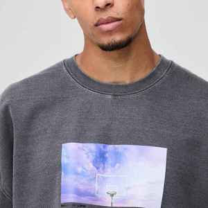 Sudadera Oversize Gris para Hombre, Cuello Redondo, Corte Regular, Informal, para Otoño, Tejida, Color Sólido - Product Image 5