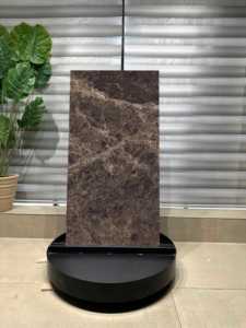 Baldosa de Porcelana con Aspecto de Mármol Radiante Emperador - Product Image 2