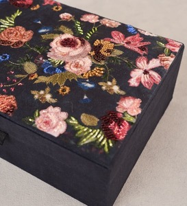 Embroidered Pearl Beaded Luxury <b>Wedding</b> <b>Gift</b> Storage Jewelry <b>Box</b> Whimsy Art Craft - Product Image 2