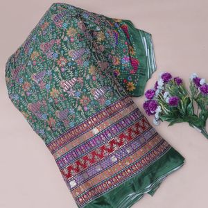Tissu en crêpe floral tissé léger avec broderie de sequins, 100 GSM, 54 pouces, matière de bordure Daman pour Kurtis, tuniques et Anarkalis - Product Image 3