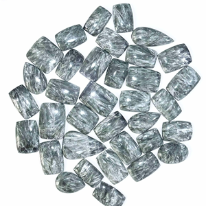 Cabujón de Serafinita de Alta Calidad al por Mayor, Piedra Preciosa de Cuarzo Natural Suelta para Fabricación de Joyas, Tamaños Personalizables de 10-60 mm - Product Image 1