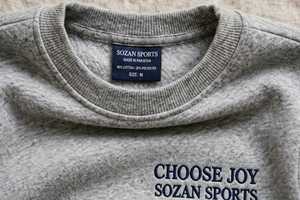 เสื้อสเวตเชิ้ตสีเทา คอกลม พิมพ์ลาย นุ่มสบาย ทรงเข้ารูป ยูนิเซ็กซ์ ผ้าคอตตอนเจอร์ซีย์ สวมใส่สบายๆ สไตล์ลำลองสำหรับฤดูร้อน - Product Image 6