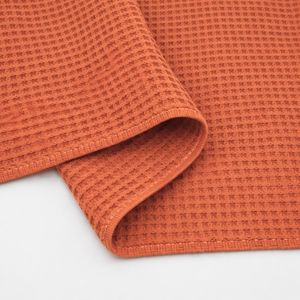 Serviette de bain en coton 100% Aura Terracotta, tissage gaufré, douce, légère, séchage rapide, luxe - Product Image 4