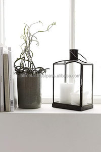 Candelabro de Casa de metal y cristal decorativo para decoración y totalmente personalizable. - Product Image 3