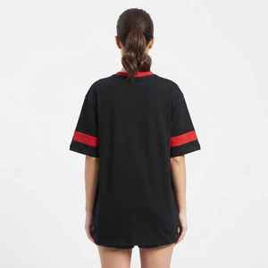 T-shirt ample noir pour femme avec bordure rouge, logo personnalisé, manches courtes, col rond, décontracté, été, 100% coton jersey - Product Image 2