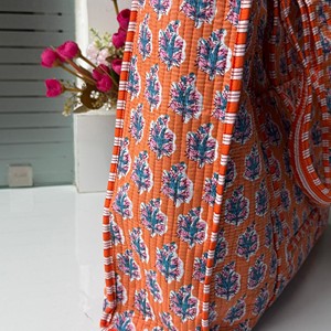 Sac fourre-tout bohème matelassé en coton imprimé à la main pour femme avec fermeture ouverte, sac fourre-tout lavable, sac en coton imprimé Jaipur - Product Image 2