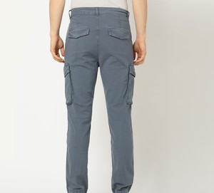 Pantalones Cargo Grises para Hombre, Corte Recto, Múltiples Bolsillos, Algodón Transpirable de Peso Medio, Estilo Casual, Cierre de Cremallera - Product Image 1