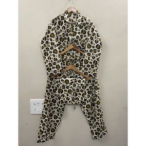 Conjunto de Pijama Elegante y Modesto para Mujer, 100% Algodón, Estampado Floral, Ropa de Dormir Suave y Transpirable, Cintura Elástica, 3 Piezas - Product Image 1