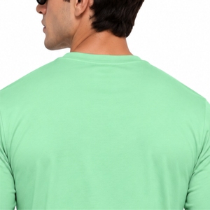 T-shirt à manches longues pour homme, coupe ajustée, séchage rapide, col rond, tissu doux, style décontracté pour tous les jours. - Product Image 5