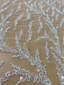Elegante tela de malla plateada con cuentas a mano y ribete de encaje floral con lentejuelas para la confección de vestidos de novia y de noche, fabricante de moda. - Product Image 4