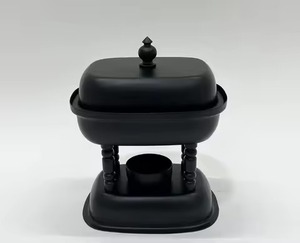 Casserole en acier inoxydable émaillé avec couvercle, chauffe-plat isolé, poignée en bois, design moderne, couleur noire, compatible gaz et induction - Product Image 1