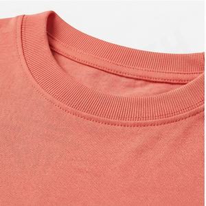 เสื้อยืดผู้หญิงคุณภาพสูง แขนสั้น ทรงหลวม ใส่สบายในฤดูร้อน วัสดุระบายอากาศดี รับออกแบบโลโก้ตามสั่ง แฟชั่นทันสมัย สีสันปรับแต่งได้ - Product Image 4