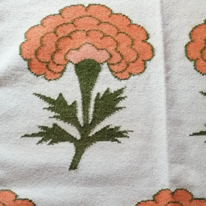 Hand Woven Marigold Flatweave <b>Rug</b> Decorative Floral Area Carpet <b>Traditional</b> Indian Inspired Design for Modern Home Interior - Product Image 4