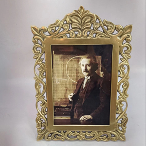 Industrial Quality Metal Photo <b>Frame</b>/<b>Picture</b> <b>Frame</b> Display Photo Artwork for Home Decoration India Supplier - Product Image 4