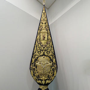 ชุดเดรสปักมือลายกระโปรงทองคำพระแม่มารี ผ้าไหมปักดิ้นทองคำ งานปักมือสั่งทำพิเศษสำหรับผู้หญิง มีจำหน่ายแล้ว - Product Image 5