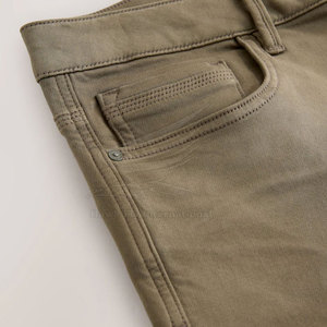 Jean décontracté taille mi-haute en coton 100% de haute qualité, coupe droite, prix bas pour la vente en ligne, fabriqué au Pakistan - Product Image 4