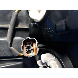 Conjunto de Faro Trasero Derecho Usado OEM 924022J100 para Mohave 2008-2016 - Product Image 5