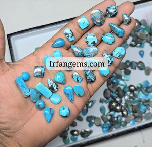 Pierre précieuse naturelle à 100 %, turquoise, taille ovale, qualité supérieure, formes et tailles variées, 20-40 mm, vente en gros de bijoux, Rajasthan - Product Image 1