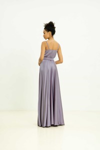 Vestido de Noche Elegante y Romántico para Mujer, con Cuello Halter, Escote en V Profundo, Abertura Lateral Alta, en Satén de Seda Suave - Product Image 5