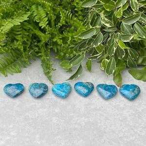 Cœur en apatite néon naturelle, cristal bleu, pierre de guérison pour le Reiki, la méditation, cadeau, décoration énergétique, vente en gros, Chakralume - Product Image 4