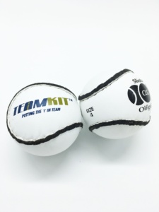 Balles de squash sliotar approuvées par le GAA de taille officielle en gros Balles de hurling professionnelles avec logo personnalisé de fabricants professionnels - Product Image 4