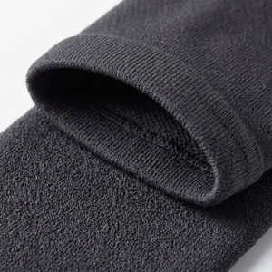 Manchon de compression pour coude, tricoté, respirant, protection professionnelle, en nylon épais et élasthanne, universel, unisexe, toutes saisons, à enfiler - Product Image 2