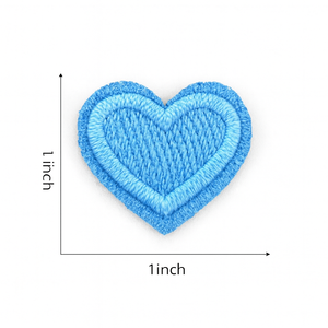 Paquete de 100 Parches Termoadhesivos de Mini Corazones, 10 Colores Disponibles, Apliques Bordados de Amor de 1 Pulgada para Ropa - Product Image 3