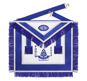 Tablier de Maître Maçon du District d'ancienne région - Bordures bleues, broderie machine, points fins et motifs élégants de loge. - Product Image 1