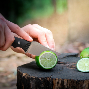 Couteaux à lame fixe avec manche ergonomique noir, finition satinée, lame à tranchant affûté pour le camping en plein air, la préparation des aliments et les usages multiples - Product Image 5