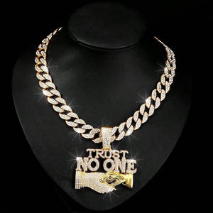 Collar de Moda Hip Hop de Lujo con Colgante de la Marca Designer Trust No One Word, con Piedras de Moissanita en Plata de Ley 925 - Product Image 1