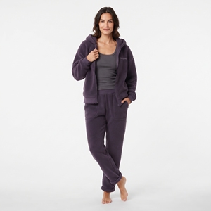Conjunto de dos piezas de invierno con sudadera con capucha de forro polar sherpa con logotipo bordado personalizado, corte relajado, hombros caídos, y pantalones. - Product Image 5